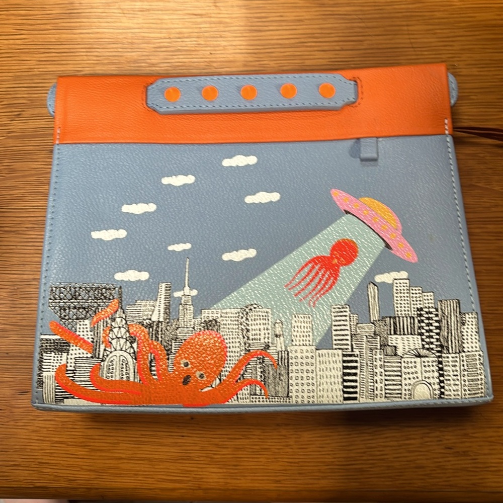 Min & Mon Vali Crossbody